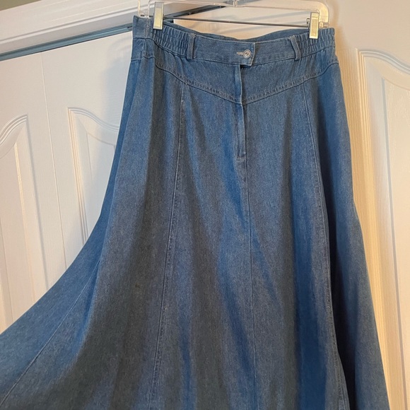 Hellllo 80’s! For all you vintage lovers !! This is a beauty! - Picture 2 of 3